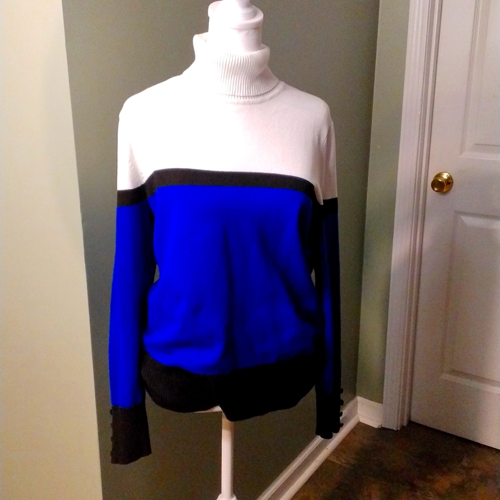 Cupio blue/white/black turtleneck
